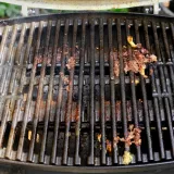 Jeftino i učinkovito: Ro&scaron;tilj će biti čist i neće zagorjeti ako koristite ovu namirnicu