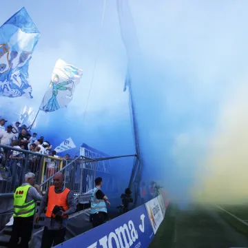 Armadi policija zabranila unos transparenta na tribine, evo kojeg