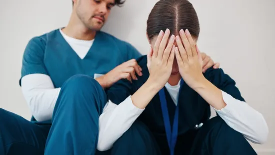 Trećina zdravstvenih djelatnika ima simptome depresije: 'Empatija nas s vremenom može iscrpiti'