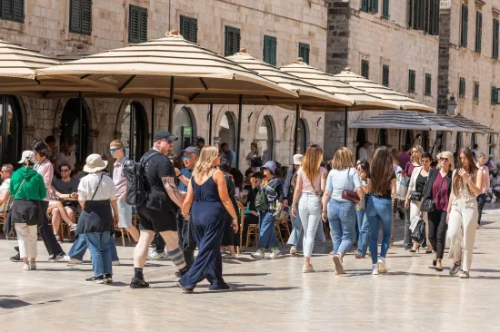 EU strategija turizma: Manje pritiska na top destinacije, vi&scaron;e prilika za manje regije