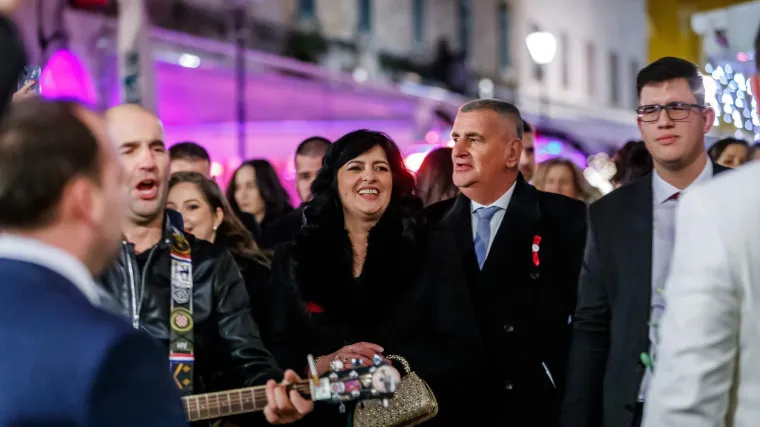 Veliko slavlje u obitelji! Miro Bulj ponosno: 'Postao sam dida male Magdalene'