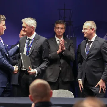 Hrvatska i SAD potpisali sporazume vrijedne milijarde: 'Dolazite zdravom razumu'