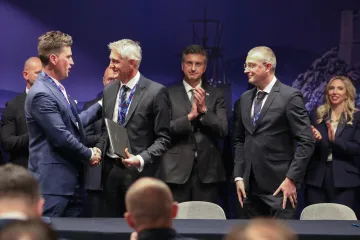 Hrvatska i SAD potpisali sporazume vrijedne milijarde: 'Dolazite zdravom razumu'