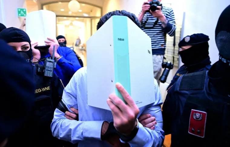 Ovo je mladić koji je planirao napad na koncertu Taylor Swift: Htio kupiti mitraljez i bombu