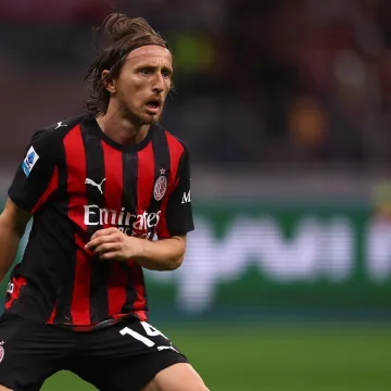 Procurilo &scaron;to Modrić traži za ostanak u Milanu