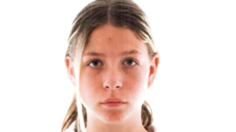 Jeste li je vidjeli? Policija traga za nestalom Anom (16)