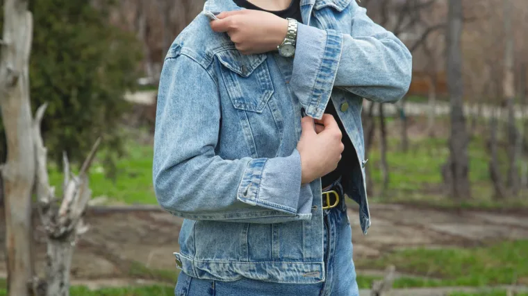 Za&scaron;to danas nosimo traper? Razlog je bitan, a statistike zabrinjavajuće: 'Je li se branila?'