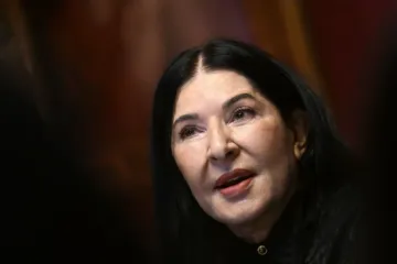 Marina Abramović (79) se raspričala o seksu s 21 godinu mlađim partnerom