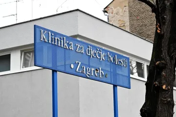 Iz bolnice otkrili stanje te&scaron;ko opečenog dječaka (14) kojeg je udarila struja