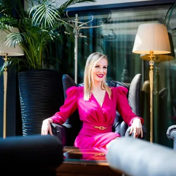 Izabela Martinović o suradnji sa &scaron;ogorom i sestri Danijeli: 'Jedna drugoj smo podr&scaron;ka i kritika'