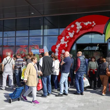 Plodine otvorile 151. supermarket u Drni&scaron;u