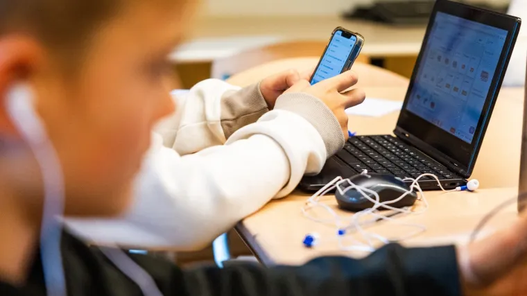 Komisija poziva države članice da počnu primjenjivati EU-ovu aplikaciju za provjeru dobi