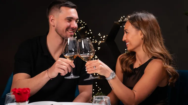 Karlo i Kaja pr&scaron;te od ljubavi: Romantičan zalazak sunca na moru očarao sve