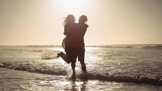 Muskov 'univerzalni visoki dohodak': Provjerili smo budućnost u kojoj nećete morati raditi