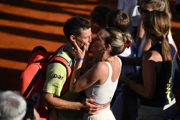 Mali u braku s 'najljep&scaron;om ženom na svijetu': 'Tražila bih te u ovom i svakom drugom životu'