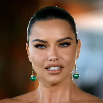 Kćeri Adriane Lime izrasle su u prave ljepotice: Zablistale su na snimanju za Victoria's Secret