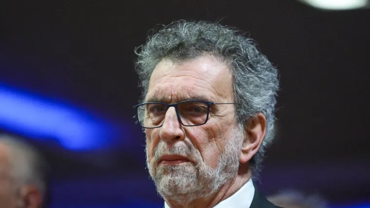 Ravnatelji predlažu online nastavu, Fuchs nije odu&scaron;evljen: 'Neka mi objasne svrhu'