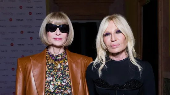 Fotografija koja budi nostalgiju: Evo kako su nekoć izgledale Donatella Versace i Anna Wintour