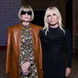 Fotografija koja budi nostalgiju: Evo kako su nekoć izgledale Donatella Versace i Anna Wintour
