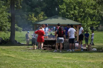 Grah, druženje i zabava: Istražili smo gdje će se i kako slaviti