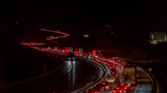 Nepregledna kolona na A1 pred tunelom Brinje! Promet pojačan, bilo je i nesreća