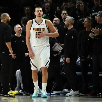 Wolvesi izbacili Jokićeve Nuggetse, Knicksi povijesno razbili Atlantu za polufinale