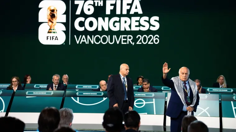 Skandal na FIFA-inom kongresu: Infantino poku&scaron;ao glumiti mirotvorca pa dobio prodiku