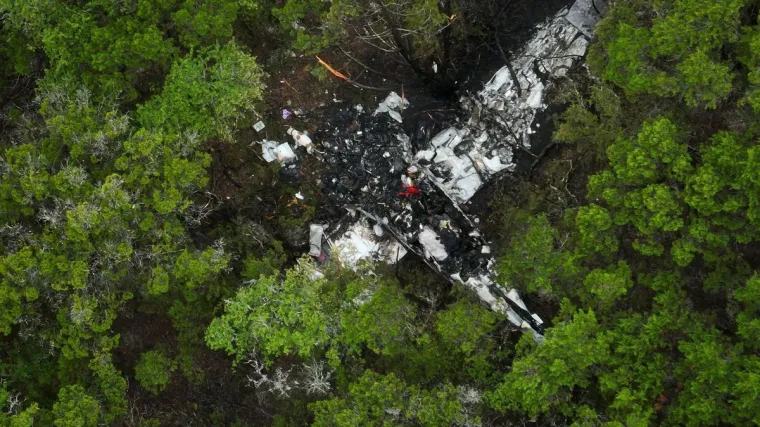 Petero ljudi poginulo u padu aviona u Teksasu: Letjelica udarila u tlo pri velikoj brzini