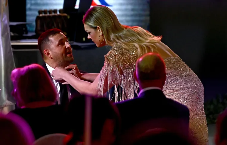 Usklađeni od glave do pete: Sandra Perković zablistala sa suprugom kojeg rijetko viđamo