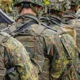 Svijet na rubu utrke u naoružanju! Potro&scaron;eno rekordnih 2.887 milijardi dolara: Tko se sprema za &scaron;to?
