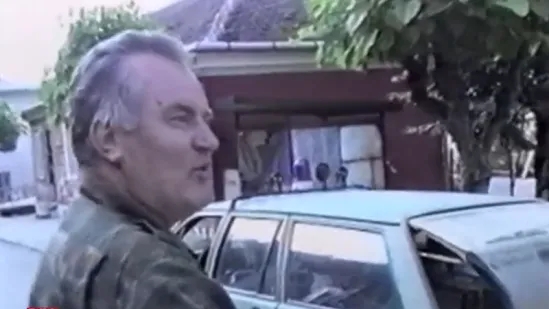 Hoće li te&scaron;ko bolesni Ratko Mladić napustiti zatvor? Žrtve ogorčene: 'Bruka i sramota ako se to dogodi'