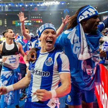 Benfica ostala neporažena, ali slavi se u Portu