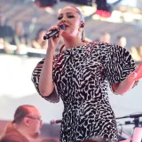 Aleksandra Prijović gre&scaron;kom zamijenila prtljagu u zračnoj luci: 'Žurili smo, događa se'