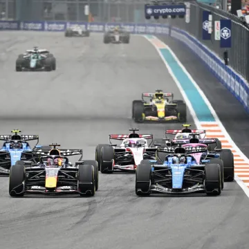Sainz bijesan na Verstappena tijekom utrke: 'Misli da može raditi &scaron;to god hoće'