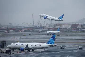 Boeing udario u traktor i rasvjetni stup uz autocestu: 'Provest ćemo rigoroznu istragu'