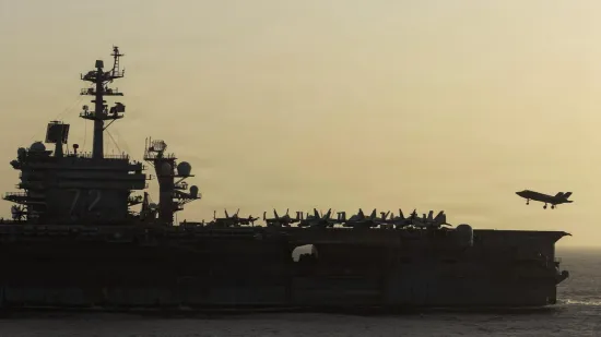 Iran: 'Pogodili smo američki ratni brod'; SAD: 'To nije istina'