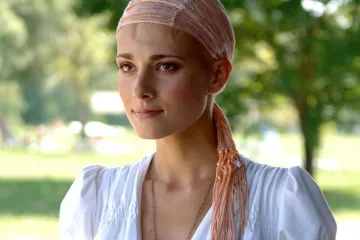Dijagnosticirali su joj tumor s 19 godina: Na dana&scaron;nji dan preminula je mlada RTL-ova voditeljica