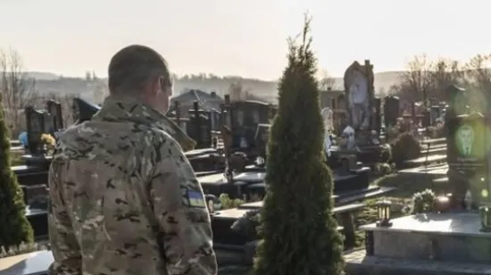 Tri godine nakon 'smrti', ukrajinski vojnik posjetio vlastiti grob: Jo&scaron; se ne zna tko tamo leži