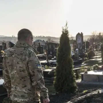 Tri godine nakon 'smrti', ukrajinski vojnik posjetio vlastiti grob: Jo&scaron; se ne zna tko tamo leži