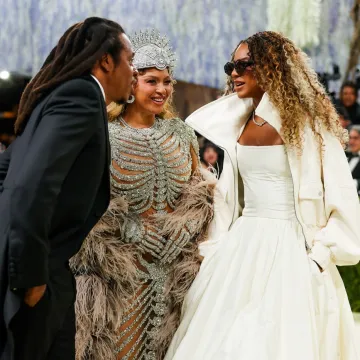 Oglu&scaron;ila se na očeve riječi: Jay-Z ju zamolio da ukloni sunčane naočale, a ona...