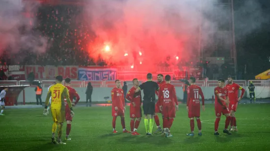 Navijači Zrinjskog pod povećalom nakon scena uoči prve utakmice finala Kupa BiH