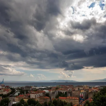Uživajte dok možete: Vikend sunčan i topao, a onda nam stiže nova promjena i pljuskovi