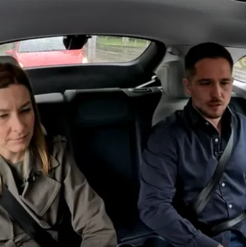 RTL-ova ekipa u taksiju bez vozača: Oprezan, pametan i siguran, ali ipak je nai&scaron;ao na problem