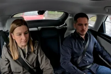 RTL-ova ekipa u taksiju bez vozača: Oprezan, pametan i siguran, ali ipak je nai&scaron;ao na problem