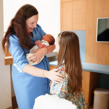 Psihologinja otkriva: Ovu gre&scaron;ku roditelji rade pri upoznavanju djeteta s novorođenčetom