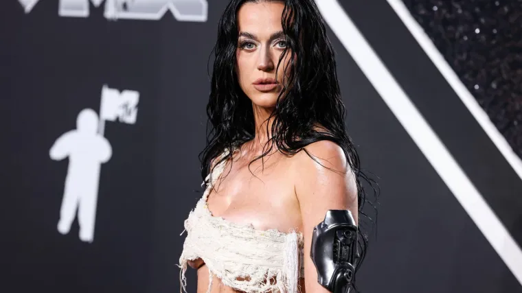 Katy Perry otvara Svjetsko prvenstvo, mi&scaron;ljenja podijeljena: '&Scaron;to ima može ponuditi svijetu?'