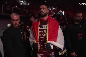 Nakon Seke Aleksić, evo i Thompsona: Pogledajte Baturov ulazak u ring