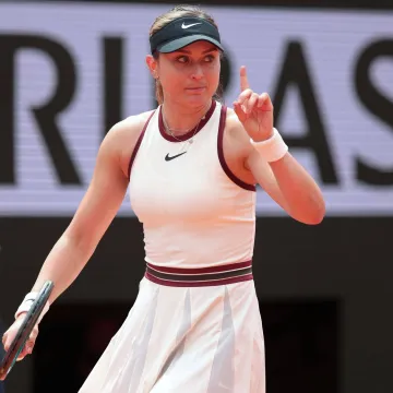 Majka krivi poznatu tenisačicu za sportski slom njezinog slavnog sina: 'Njihova veza bila mu je teret'
