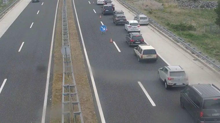 Te&scaron;ka prometna nesreća na A1: Dvije osobe hitno prevezene u bolnicu