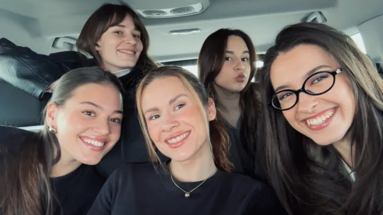 Menadžer grupe Lelek umirio fanove nakon streptokokne upale grla jedne od članica: 'Kao nova je'